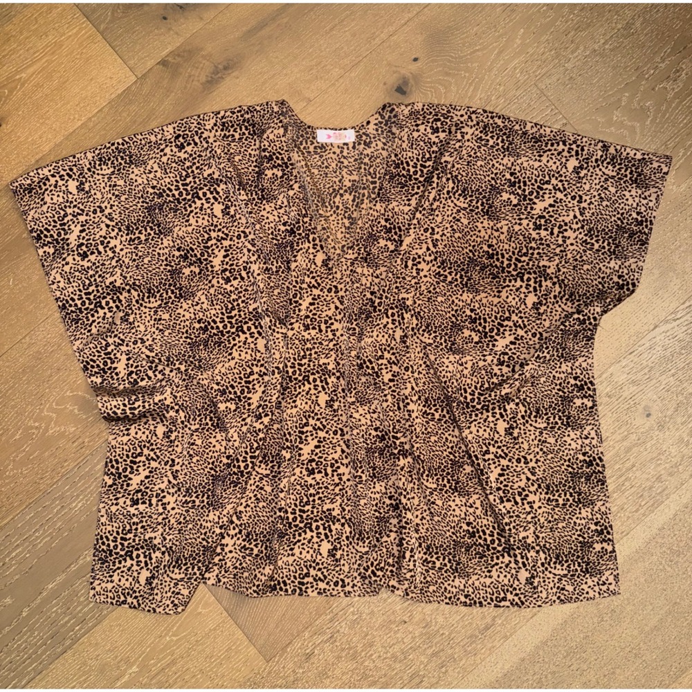 Buddy Love Leopard Print V-Neck Kaftan Blouse Top Tan Black Small